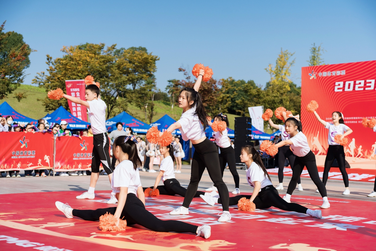 2023全民健身挑戰(zhàn)日長沙站落幕，近兩千市民參與挑戰(zhàn)，點燃運動激情！